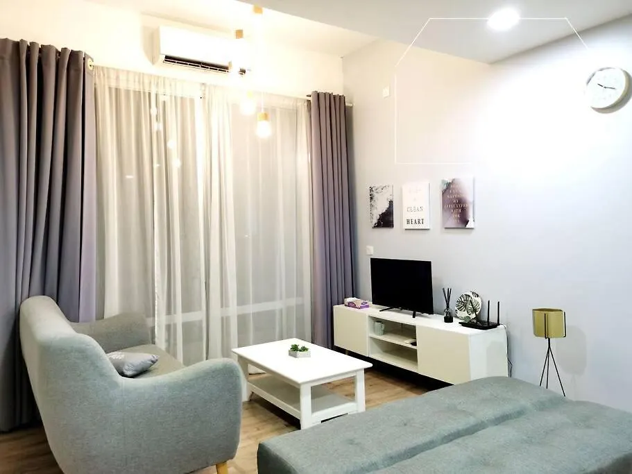 Apartment Designer Muji Penthouse Johor Bahru/Paradigm